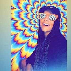 Meet your Posher, Eli